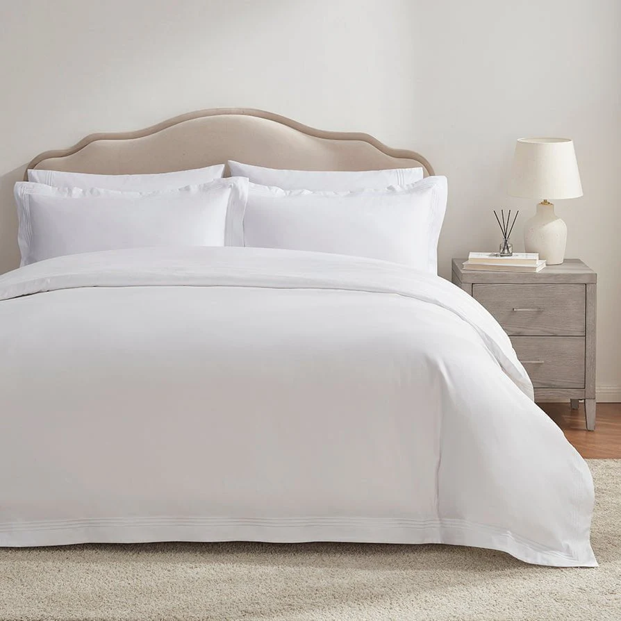 Pair of Bloomsbury 1000 Thread Count Classic Pillowcases - White - Image 3