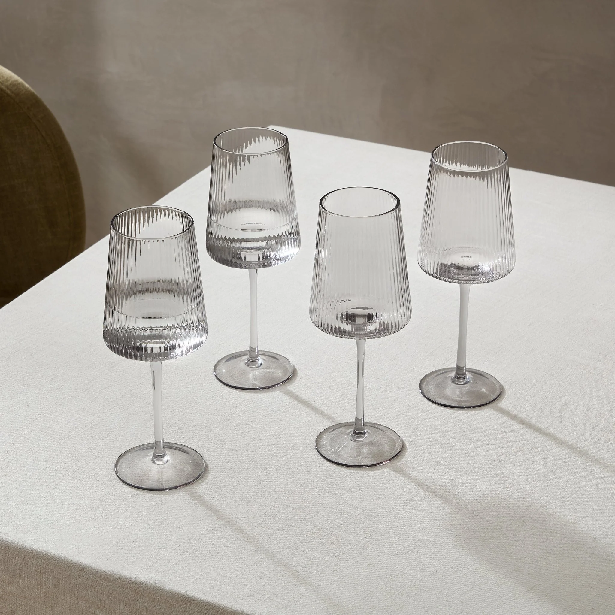Gatsby Set of 4 Ripple Glass Wine Glasses - Smoked