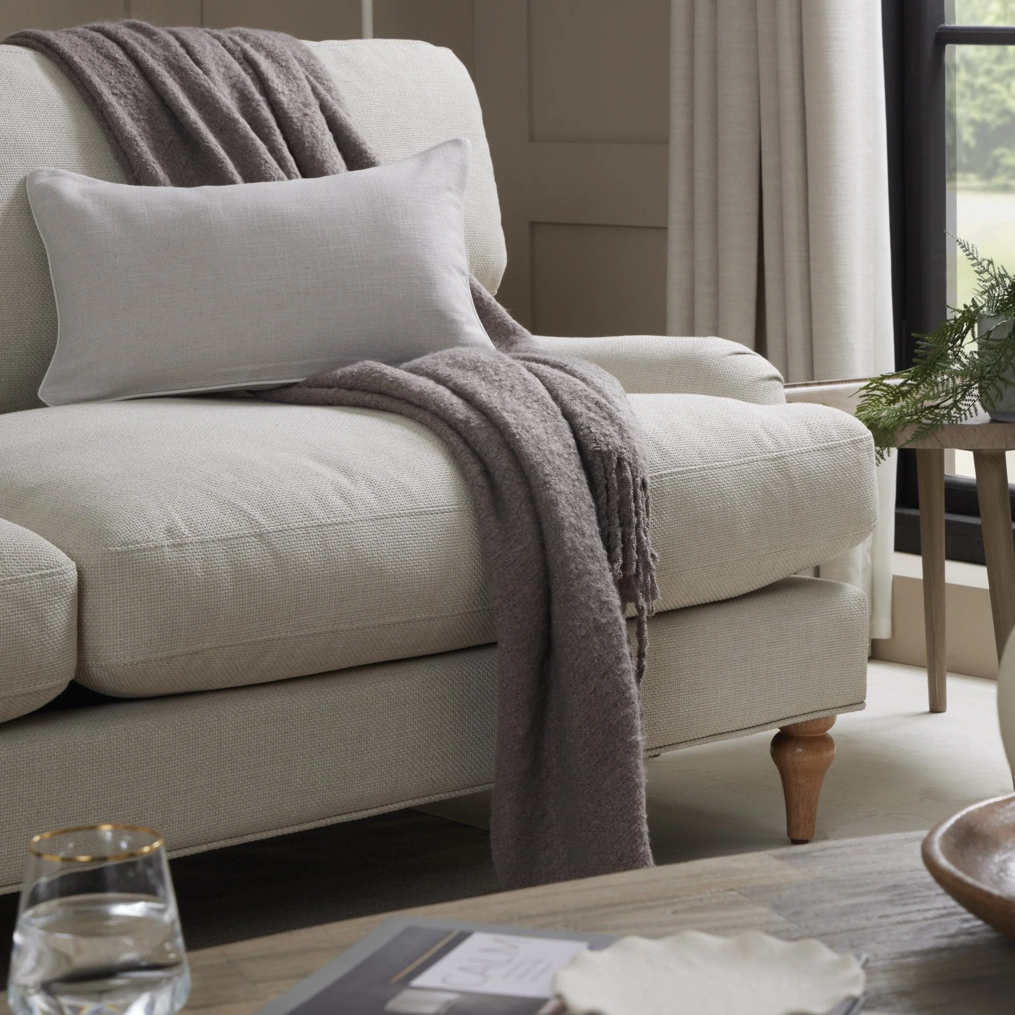 Hampshire 3 Seater Sofa - Beige - Image 4