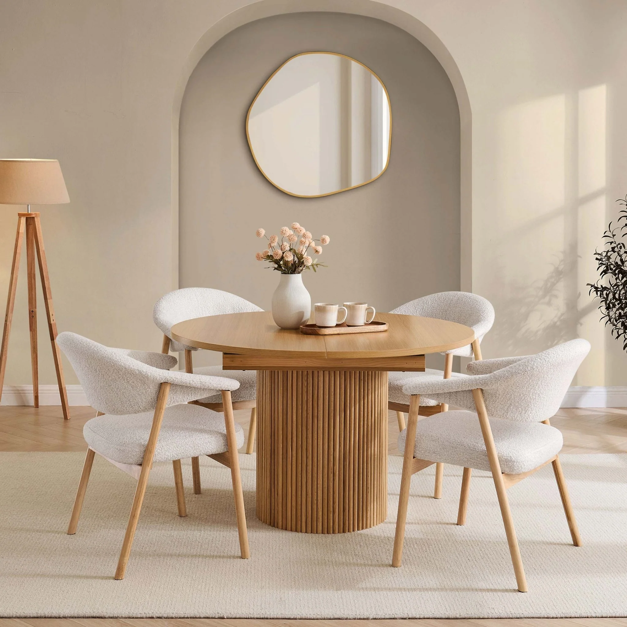 Hattie Oval Extendable 4-6 Seater Dining Table - Light Wood