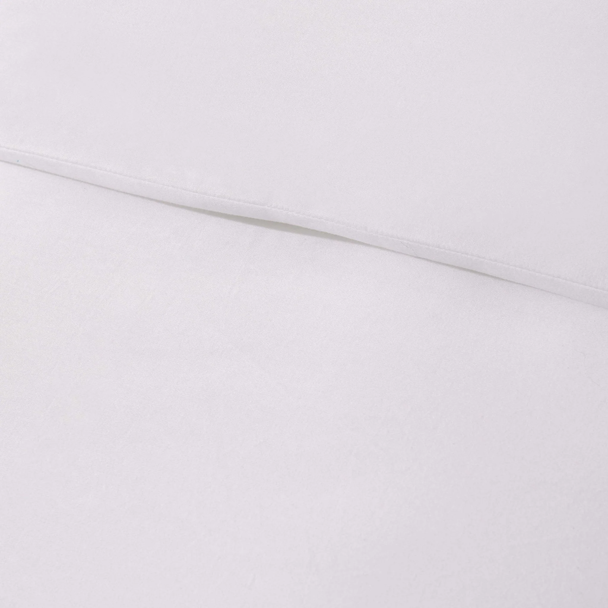 Marlowe 600 Thread Count Duvet Cover- White - Image 3