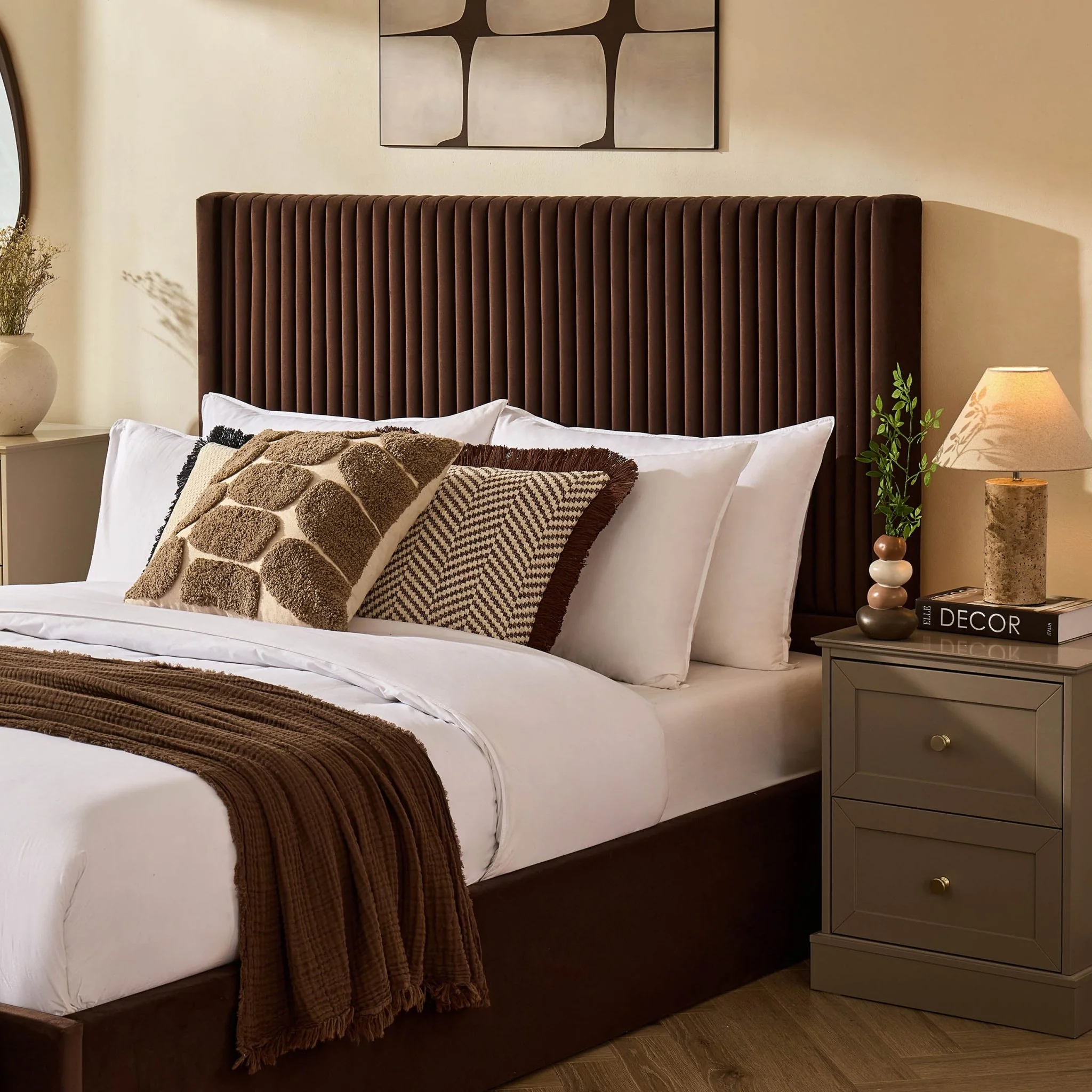 Melrose Ottoman Storage Bed - Cappuccino - Image 4