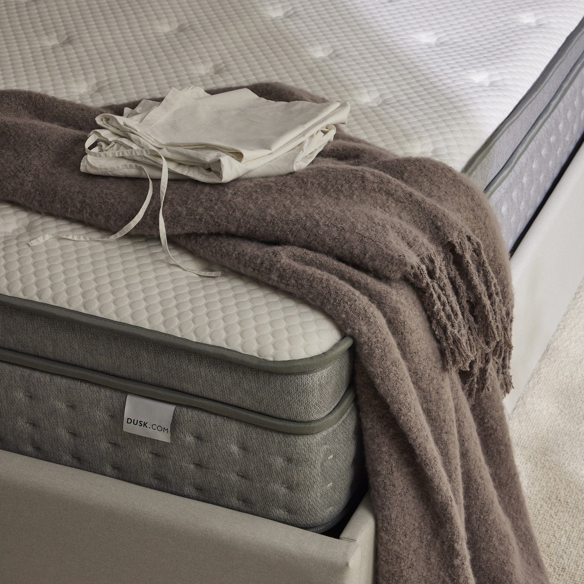 Memory Foam 4,000 Pocket Sprung Hybrid Mattress - Image 5