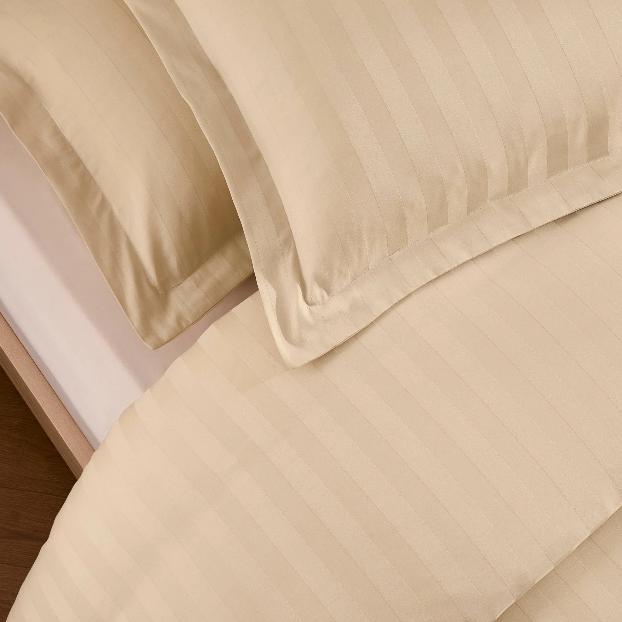 Pair of Hotel Satin Stripe 200 Thread Count Oxford Pillowcases - Champagne - Image 6