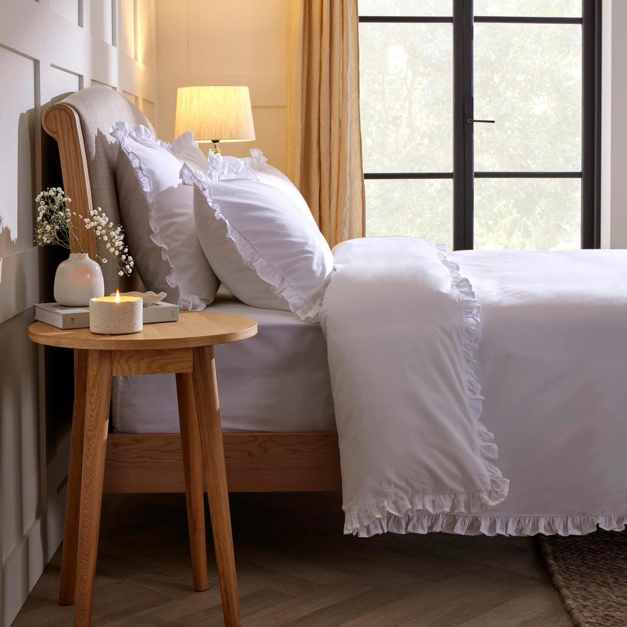 Pair of Marion Ruffle Edge Oxford Pillowcases - Ecru - Image 3