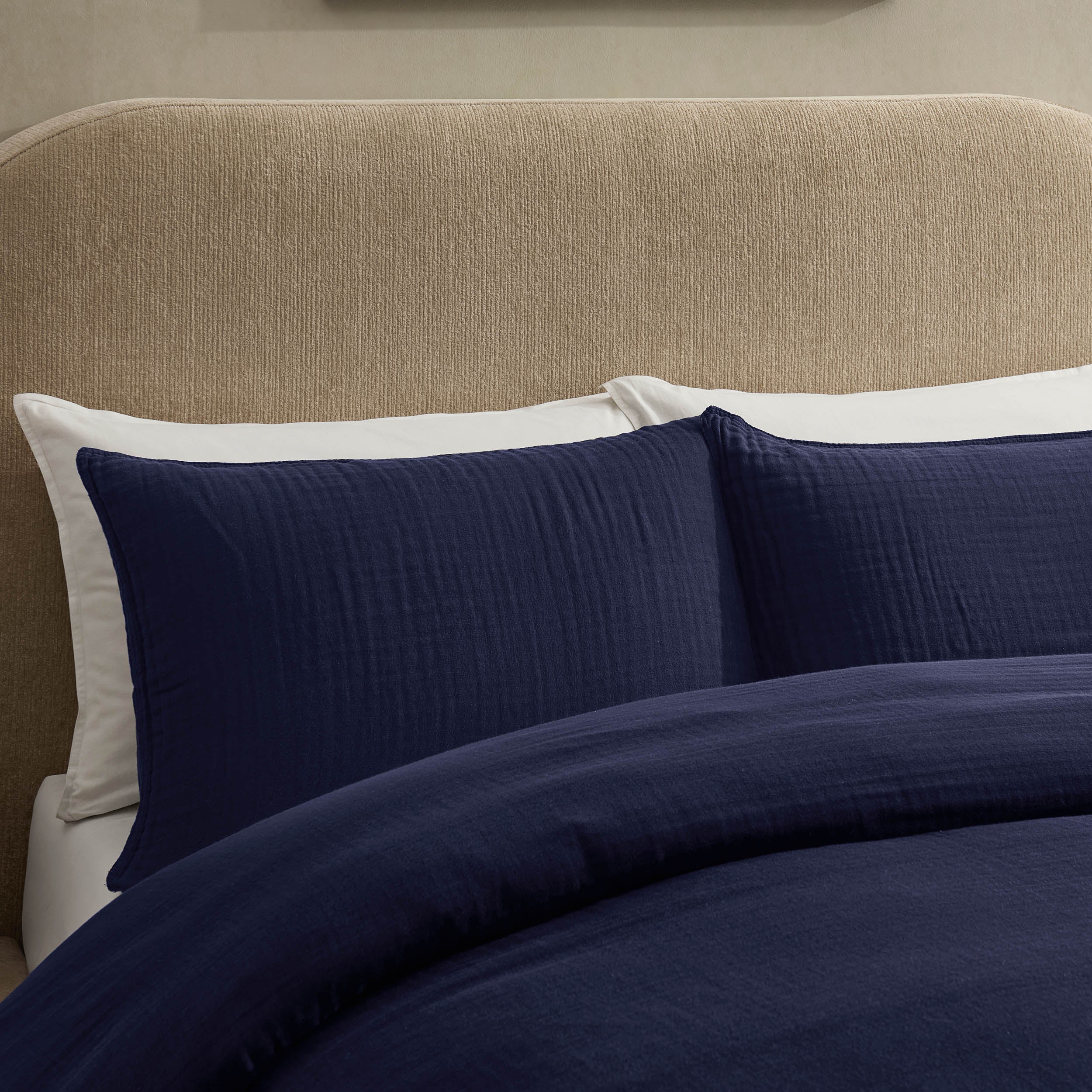 Santorini Muslin Duvet Cover & Pillowcase Set - Navy - Image 4