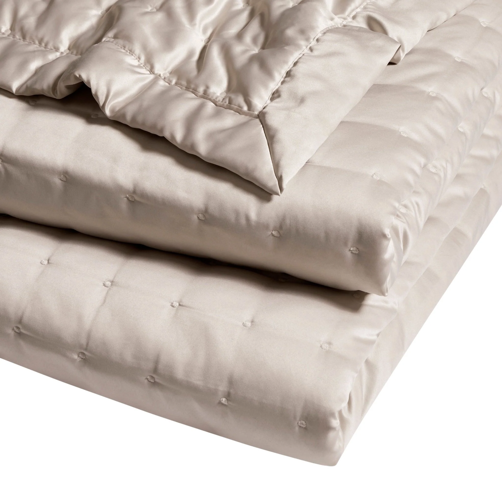 Vienna Quilted Satin Throw 1.5m x 2m - Champagne - Image 4